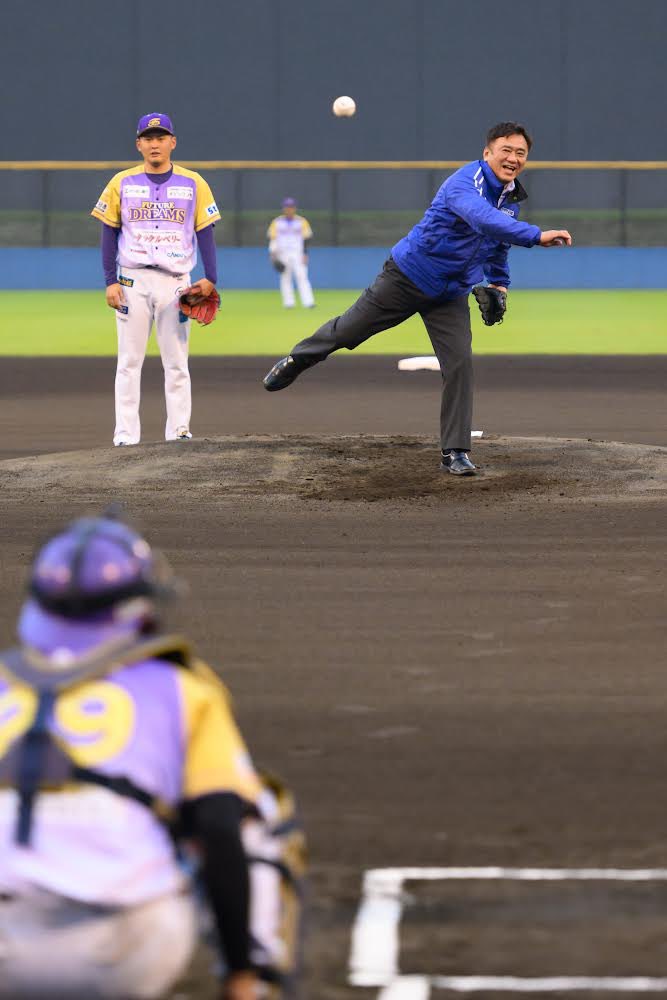 神奈川フューチャードリームス　始球式